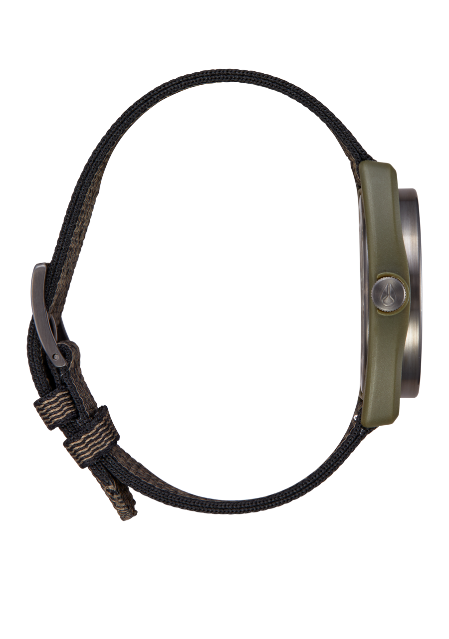 
NIXDEV01 Light-Wave Analog Watch - Surplus - View 2