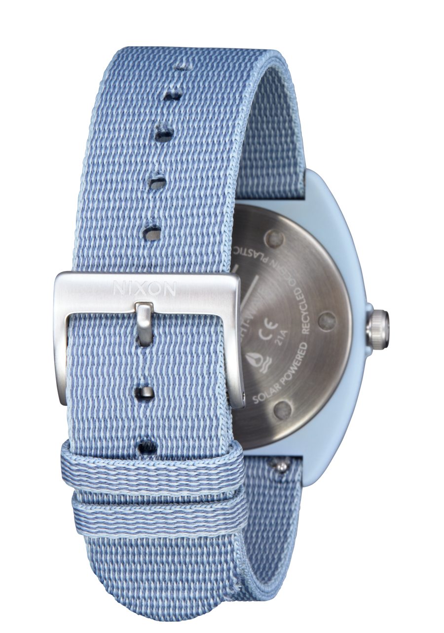 
NIXDEV01 Light-Wave Analog Watch - Gray - View 3