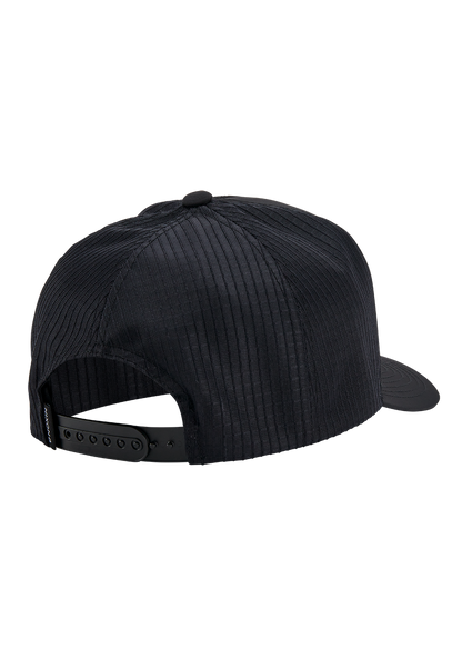 Frothy Snapback Hat - Black / White