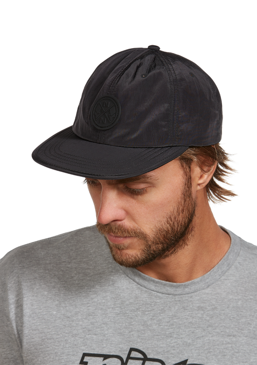 Flight Strapback Hat - Black